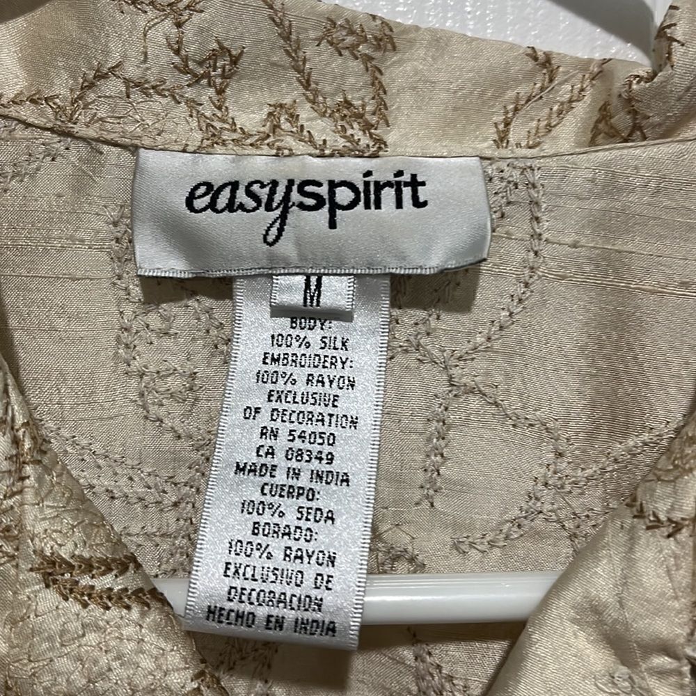 Embroidered Shirt   - Picture 3 of 3